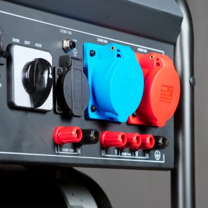 Бензиновый генератор FUBAG BS 7500 XD ES DUPLEX в Симферополе фото