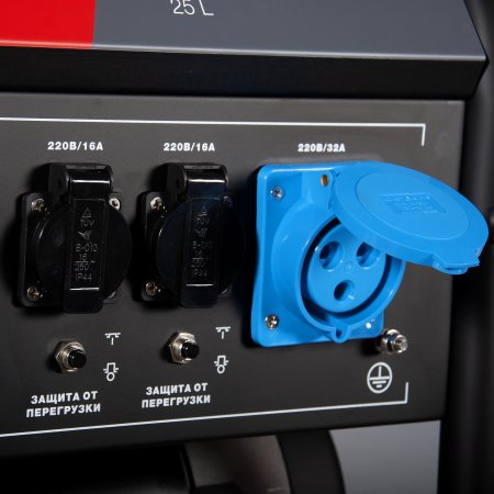 Бензиновый генератор с электростартером и коннектором автоматики FUBAG BS 7500 A ES Бензиновый генератор с электростартером и коннектором автоматики FUBAG BS 7500 A ES в Симферополе фото