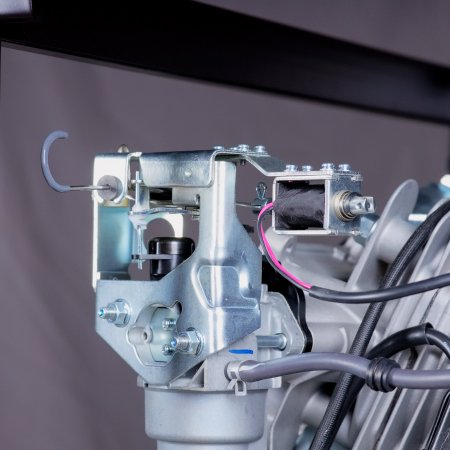 Бензиновый генератор FUBAG BS 8000 DA ES (трехфазный) с электростартером и коннектором автоматики Бензиновый генератор FUBAG BS 8000 DA ES (трехфазный) с электростартером и коннектором автоматики в Симферополе фото